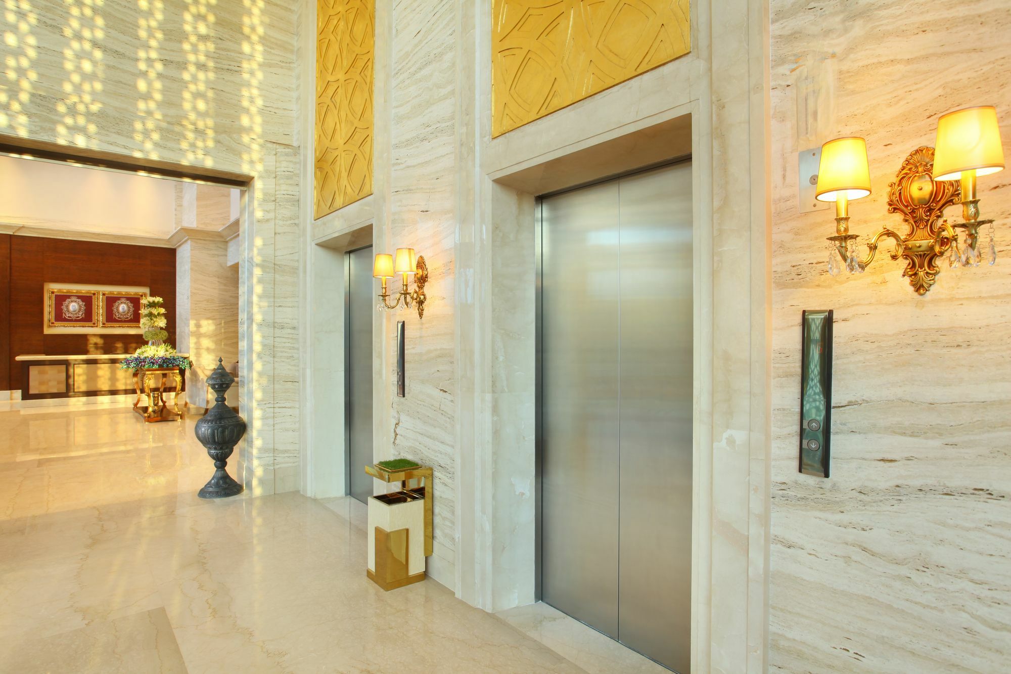 Hotel Seven Seas 5*
